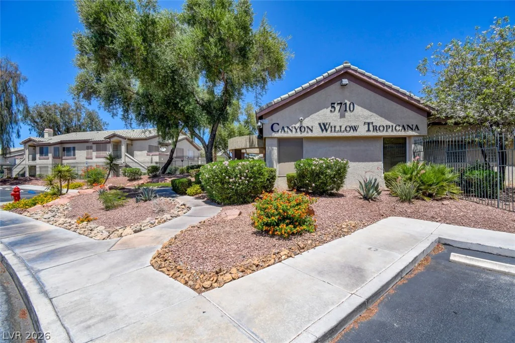 5710 Tropicana, Las Vegas, NV 89122