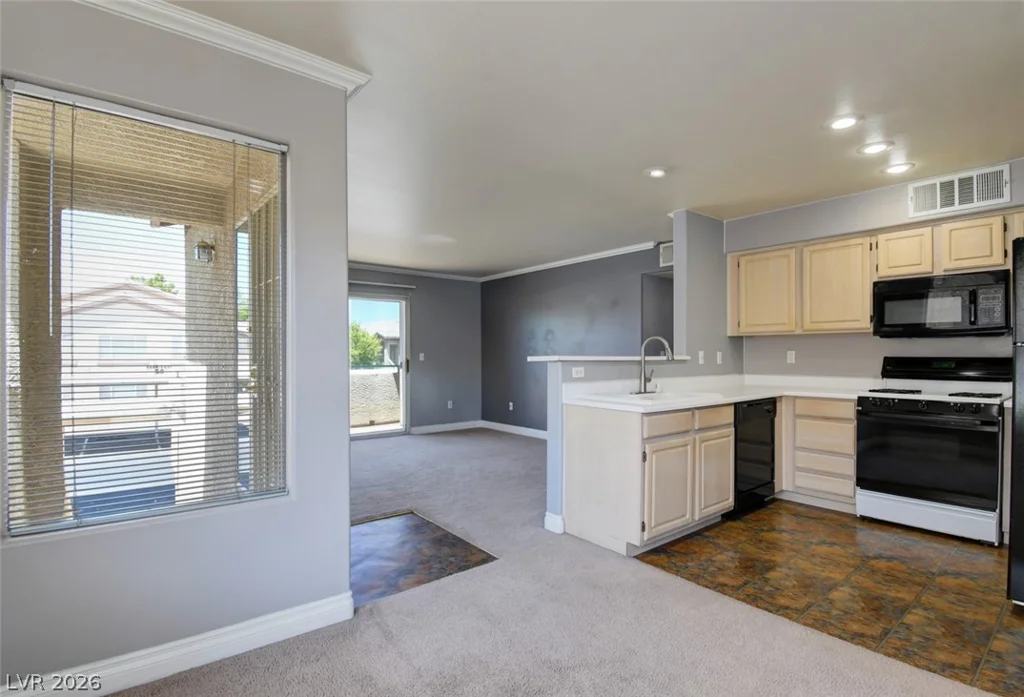5710 Tropicana, Las Vegas, NV 89122