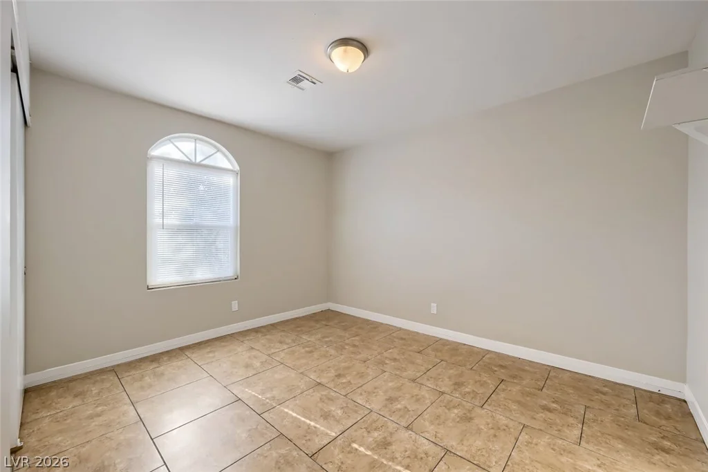 3891 Gulliver, Las Vegas, NV 89115