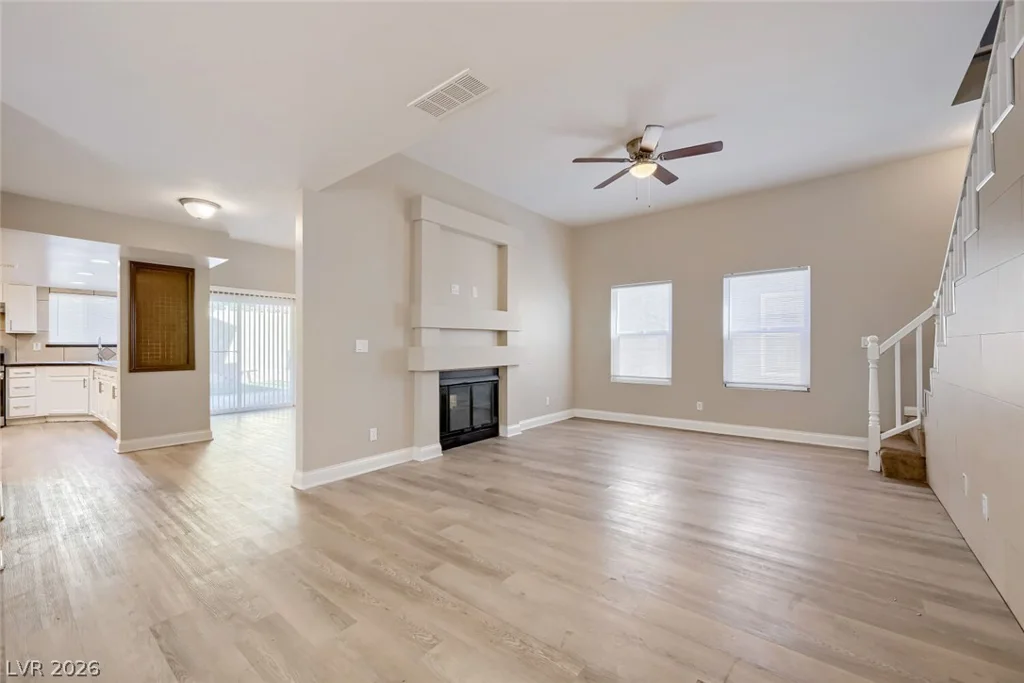 3891 Gulliver, Las Vegas, NV 89115