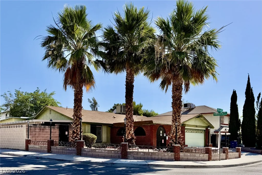 3574 Winner, Las Vegas, NV 89120