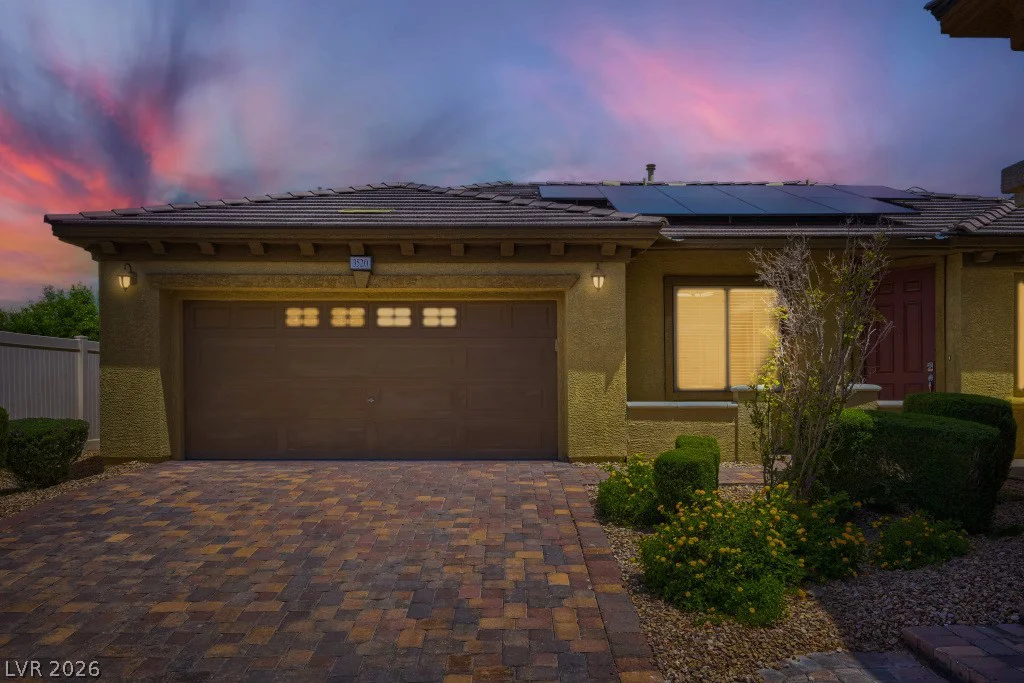 3520 Tesoro Del Valle, North Las Vegas, NV 89081