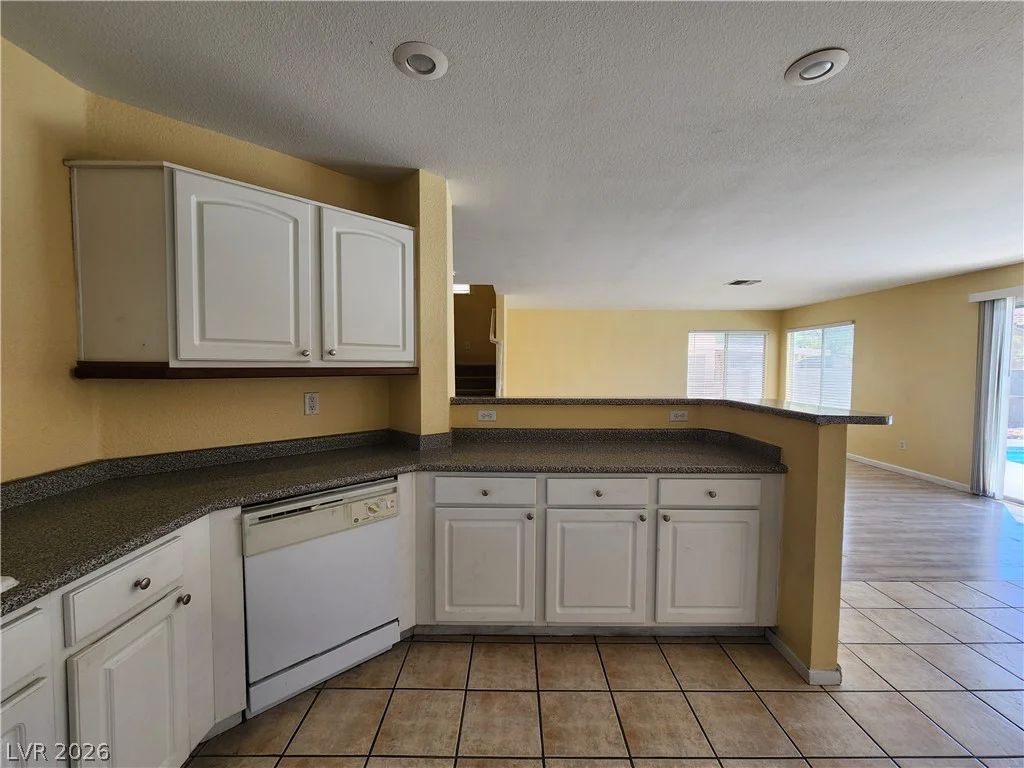 8717 Majestic Pine, Las Vegas, NV 89143