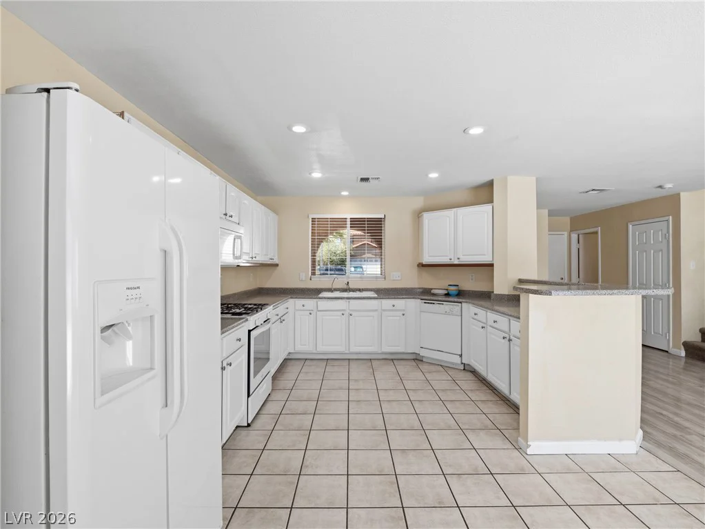 8717 Majestic Pine, Las Vegas, NV 89143