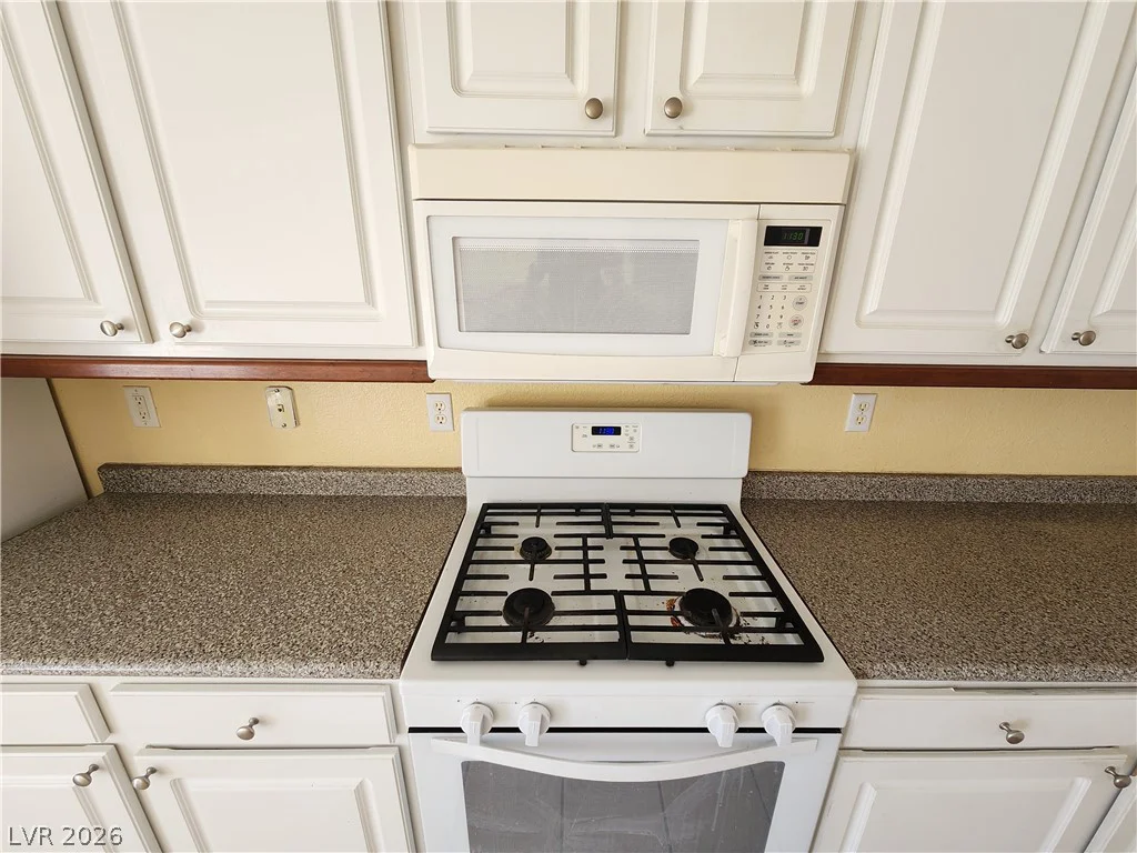 8717 Majestic Pine, Las Vegas, NV 89143