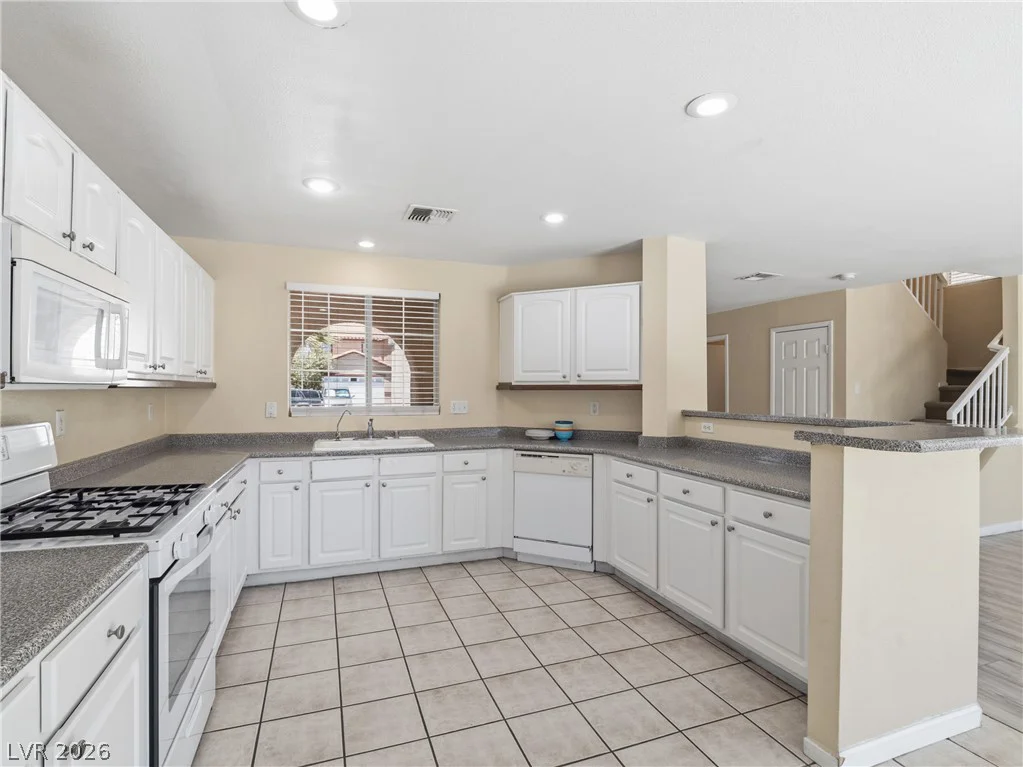 8717 Majestic Pine, Las Vegas, NV 89143