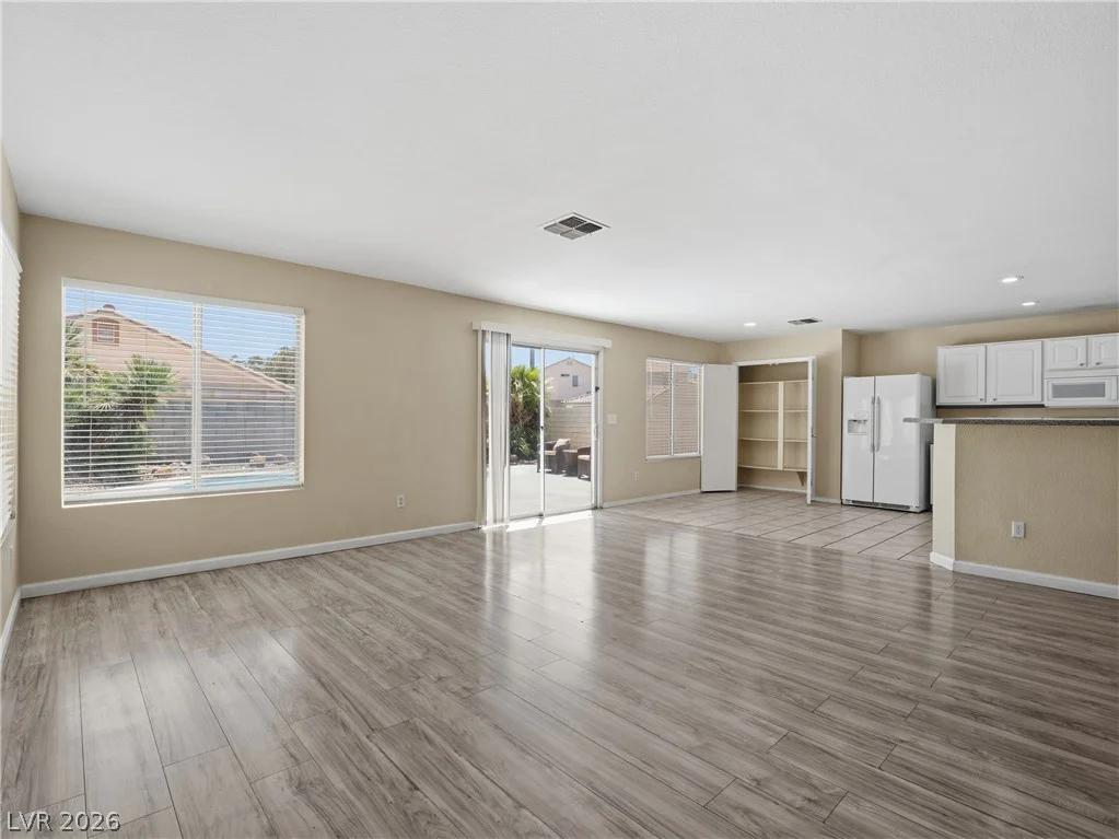 8717 Majestic Pine, Las Vegas, NV 89143