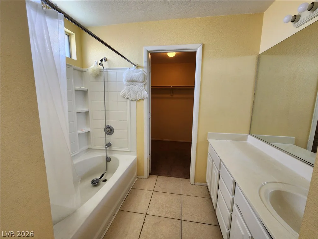 8717 Majestic Pine, Las Vegas, NV 89143