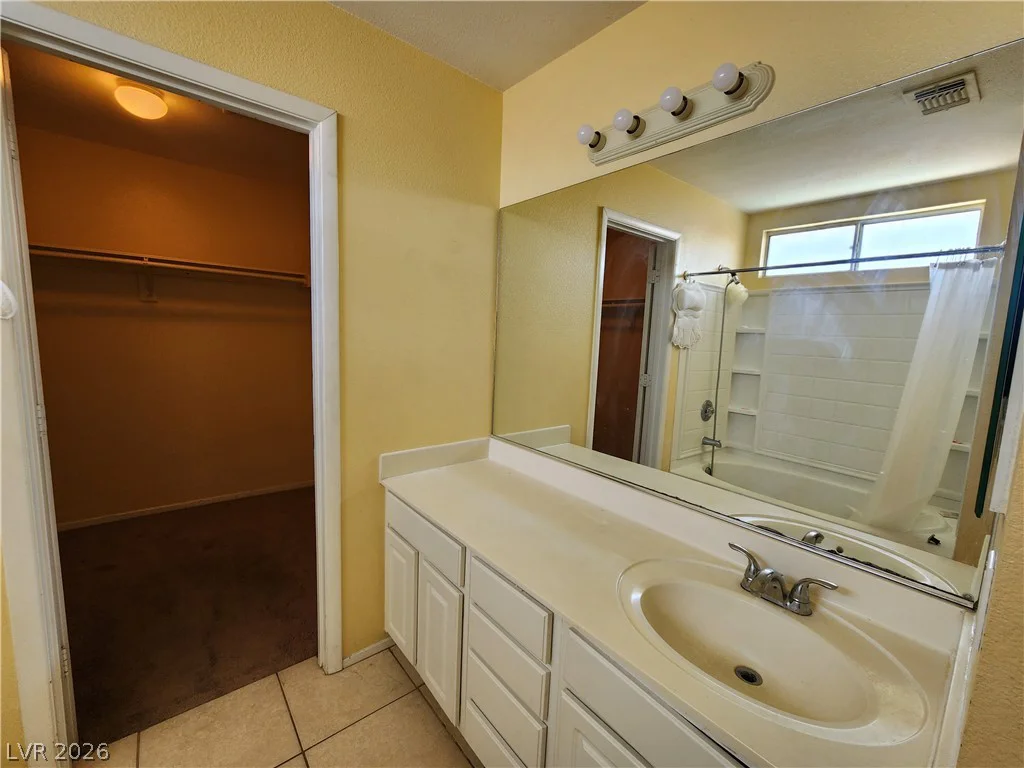 8717 Majestic Pine, Las Vegas, NV 89143