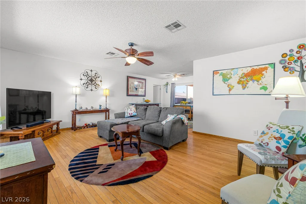 1575 Navajo, Logandale, NV 89021