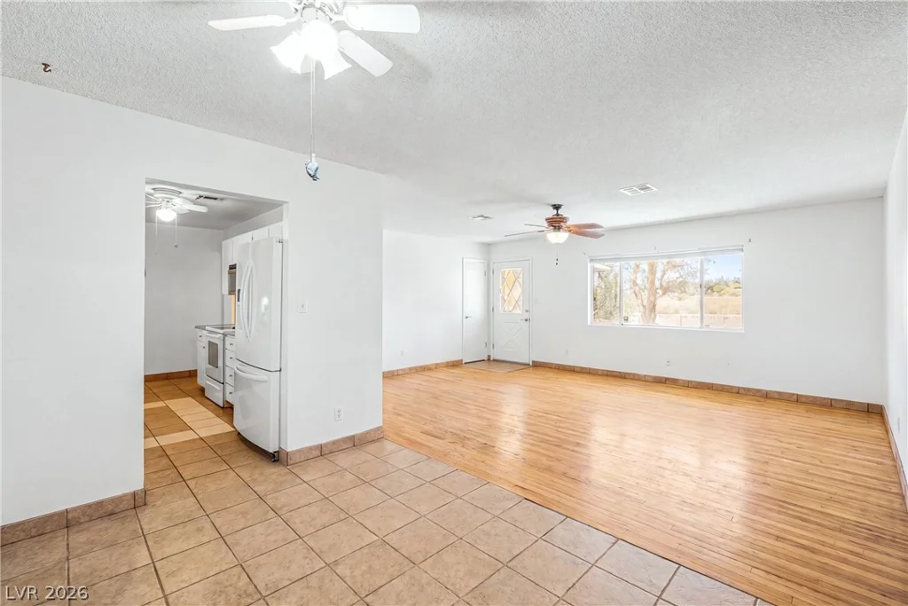 1575 Navajo, Logandale, NV 89021