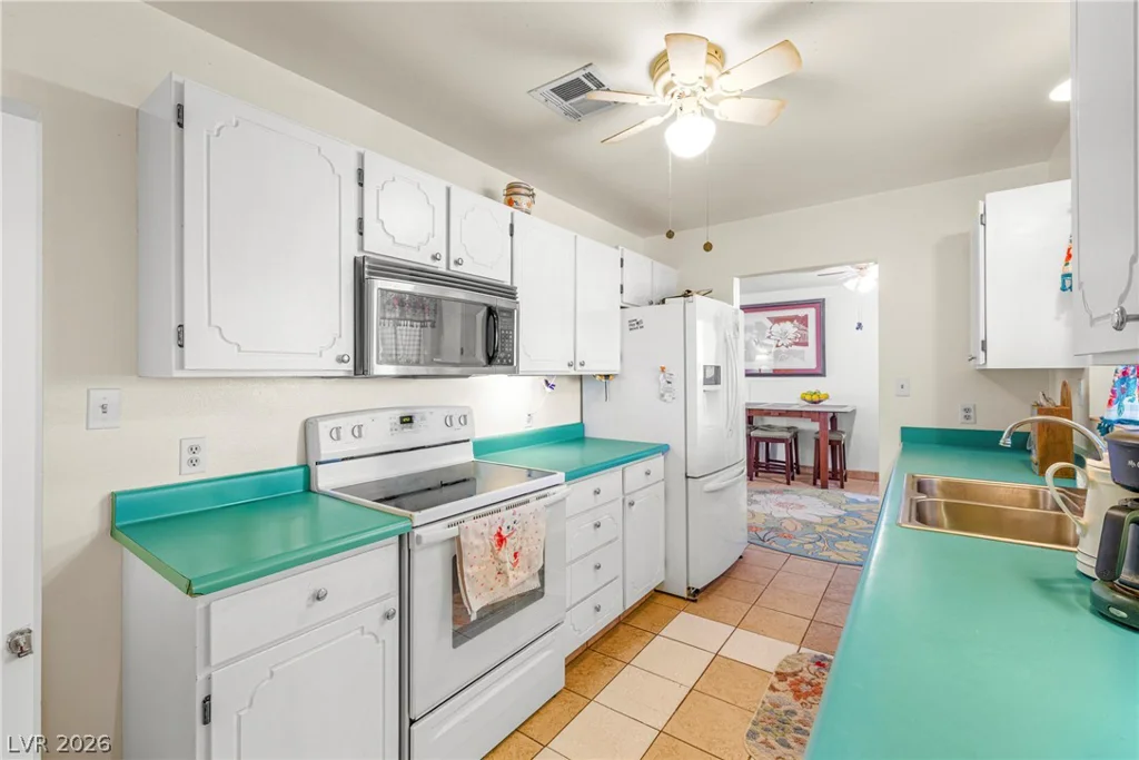 1575 Navajo, Logandale, NV 89021