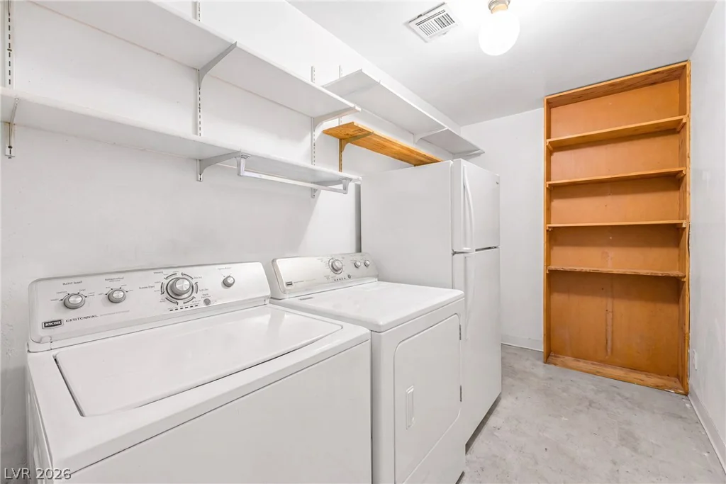1575 Navajo, Logandale, NV 89021