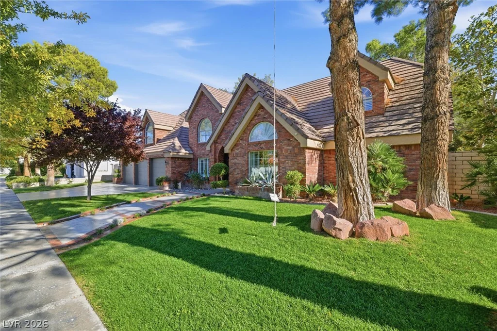 2252 Buckingham, Henderson, NV 89074