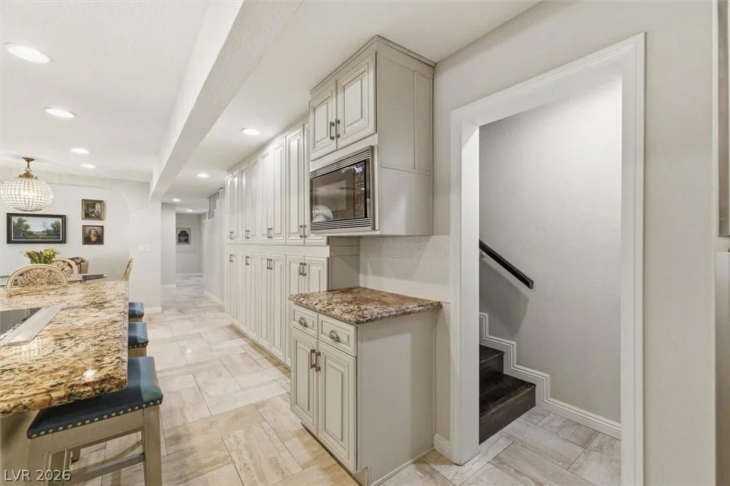2252 Buckingham, Henderson, NV 89074