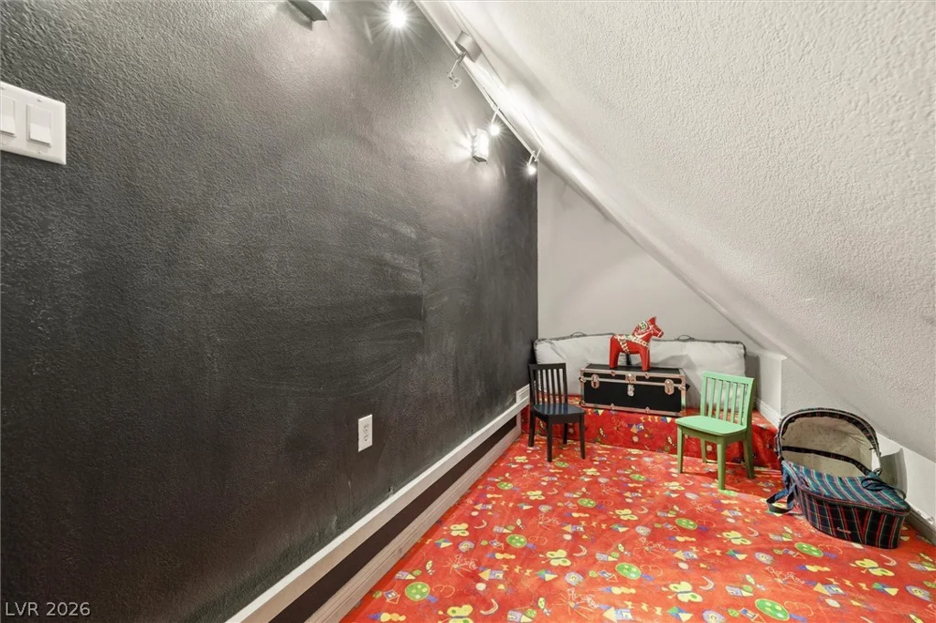 2252 Buckingham, Henderson, NV 89074