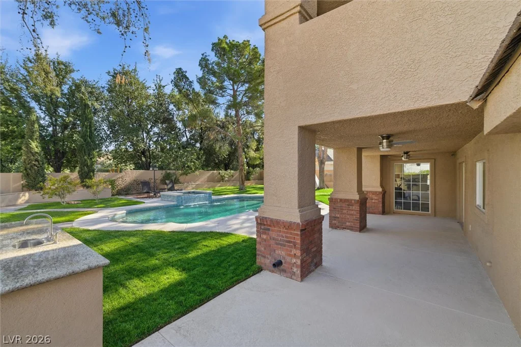 2252 Buckingham, Henderson, NV 89074