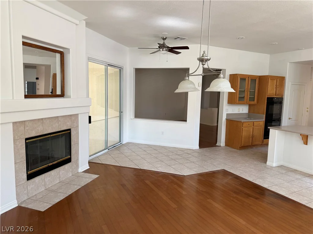 6389 Elizabethtown, Las Vegas, NV 89110