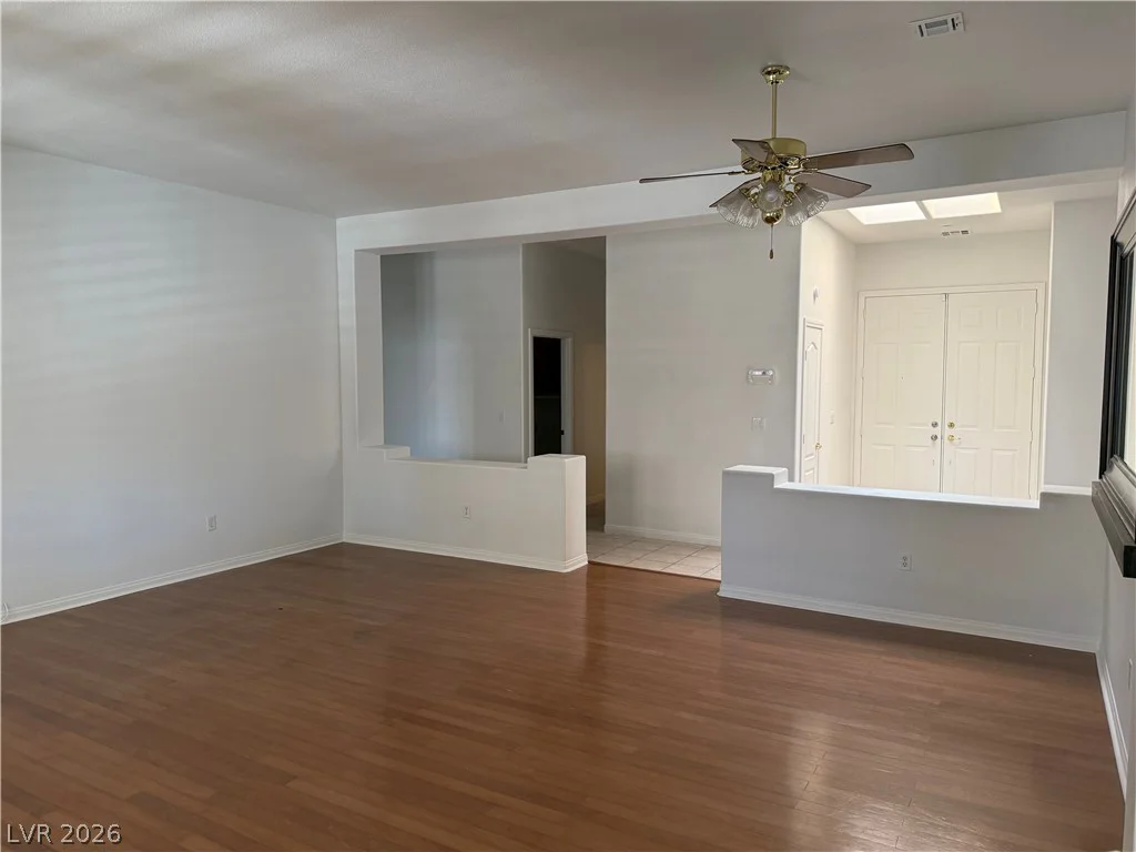 6389 Elizabethtown, Las Vegas, NV 89110