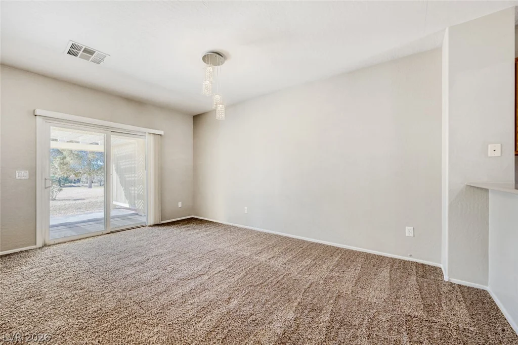 3219 Kingbird, North Las Vegas, NV 89084