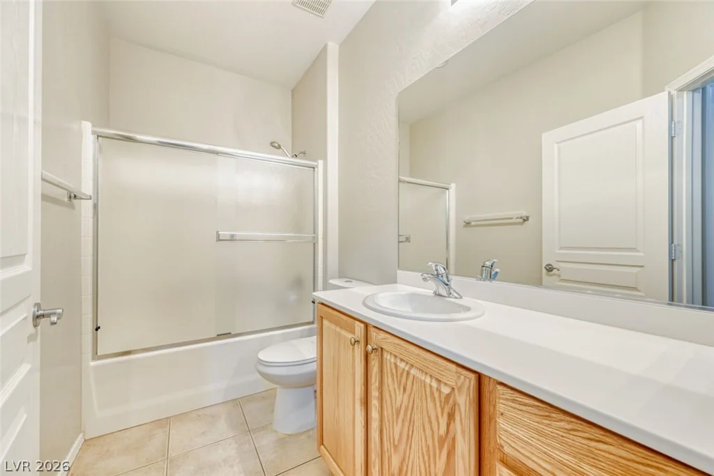 3219 Kingbird, North Las Vegas, NV 89084