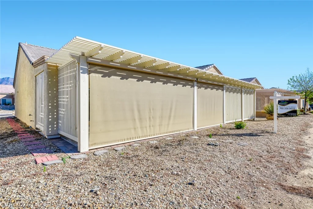 3219 Kingbird, North Las Vegas, NV 89084