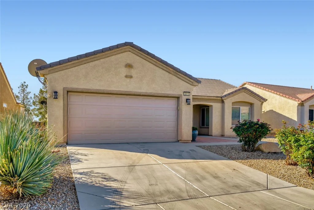 3219 Kingbird, North Las Vegas, NV 89084