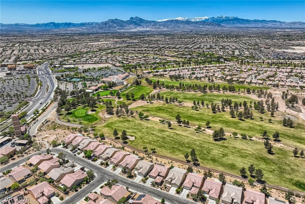 3219 Kingbird, North Las Vegas, NV 89084