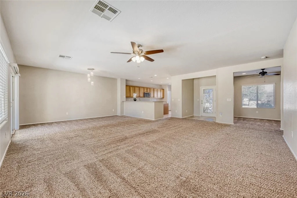3219 Kingbird, North Las Vegas, NV 89084
