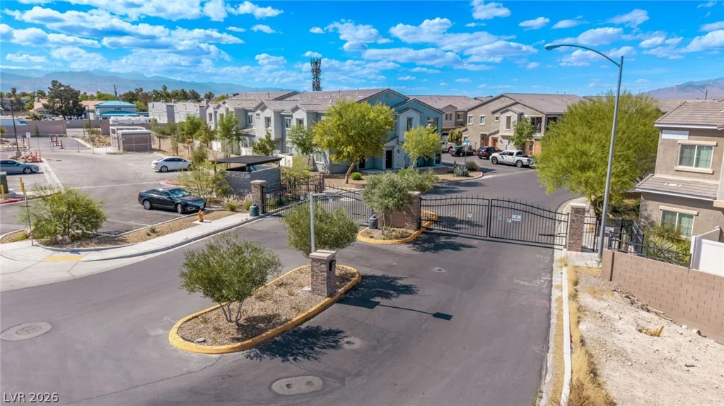 2715 Amazing Meadows, North Las Vegas, NV 89031