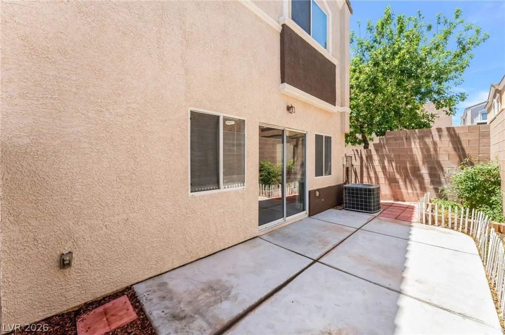 9303 Gilcrease, Las Vegas, NV 89149