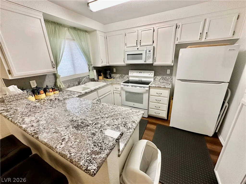 2221 Bay Club, Laughlin, NV 89029
