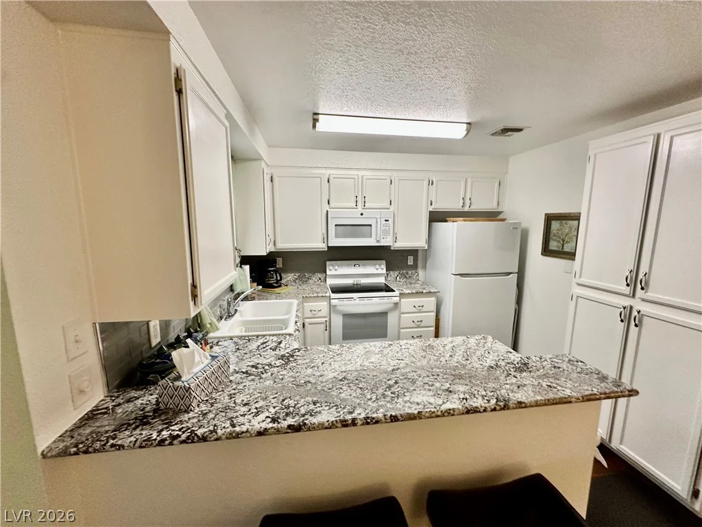 2221 Bay Club, Laughlin, NV 89029