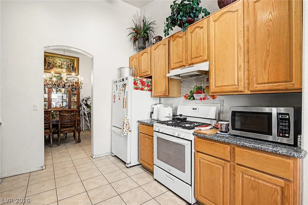 8628 Highland View, Las Vegas, NV 89145