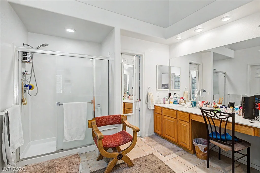 8628 Highland View, Las Vegas, NV 89145