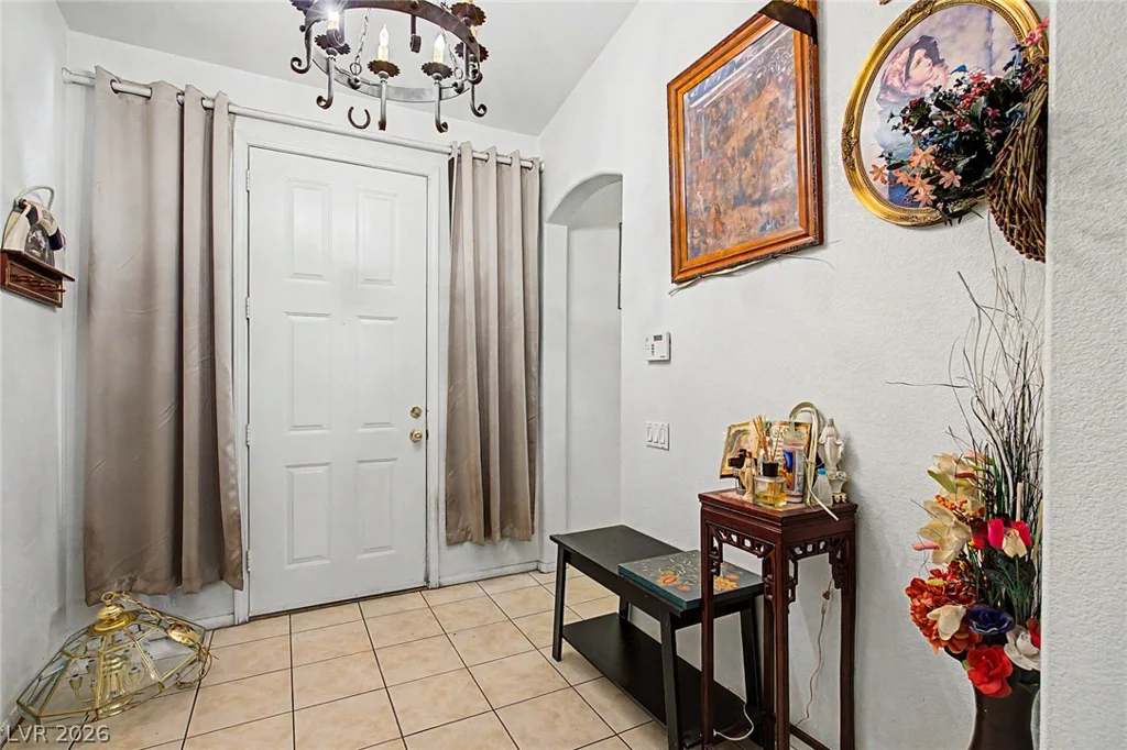 8628 Highland View, Las Vegas, NV 89145