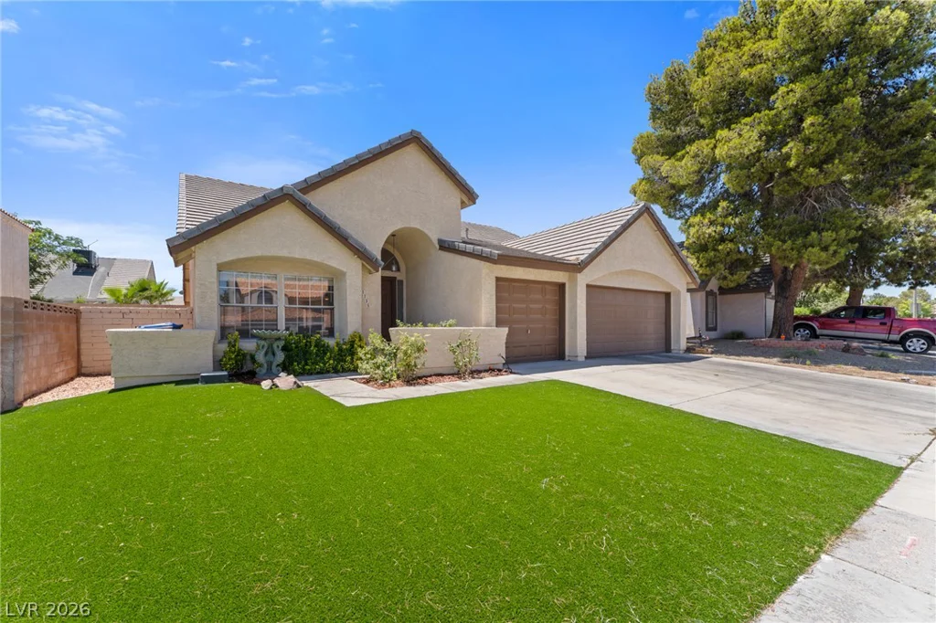 1735 Navarre, Henderson, NV 89014
