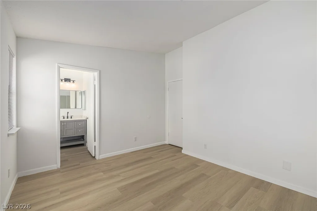 7308 Saybrook Point, Las Vegas, NV 89128