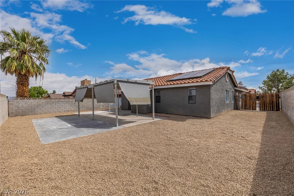 7308 Saybrook Point, Las Vegas, NV 89128