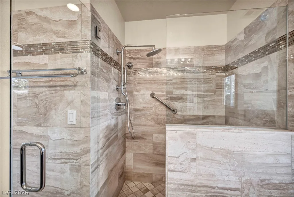 8964 Echo Ridge, Las Vegas, NV 89117