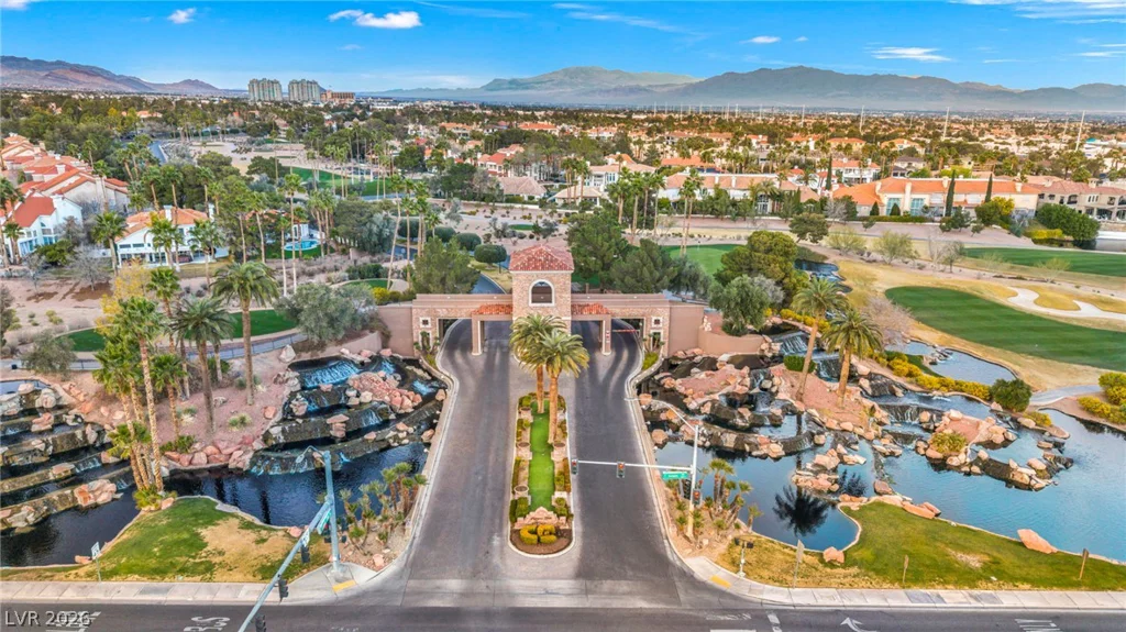 8964 Echo Ridge, Las Vegas, NV 89117