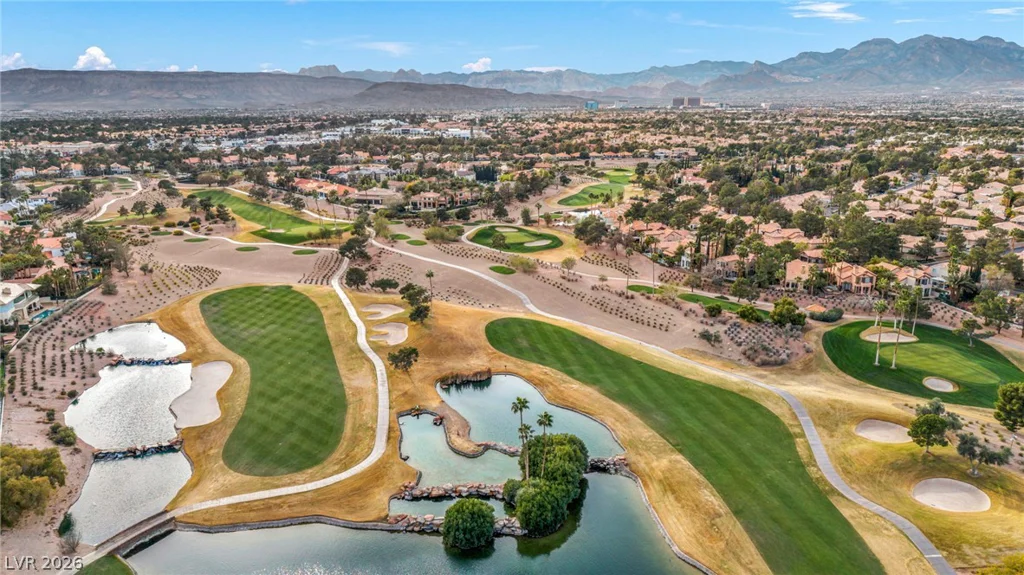 8964 Echo Ridge, Las Vegas, NV 89117