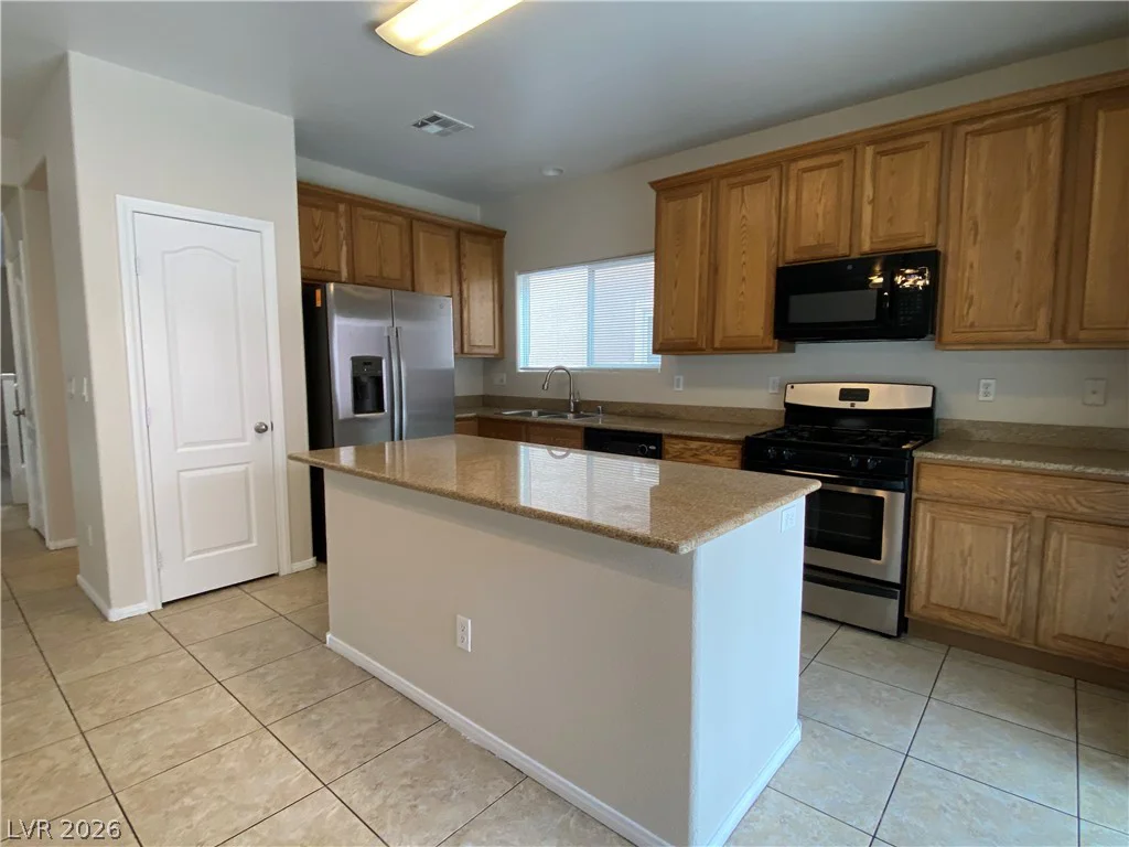5125 Teal Petals, North Las Vegas, NV 89081