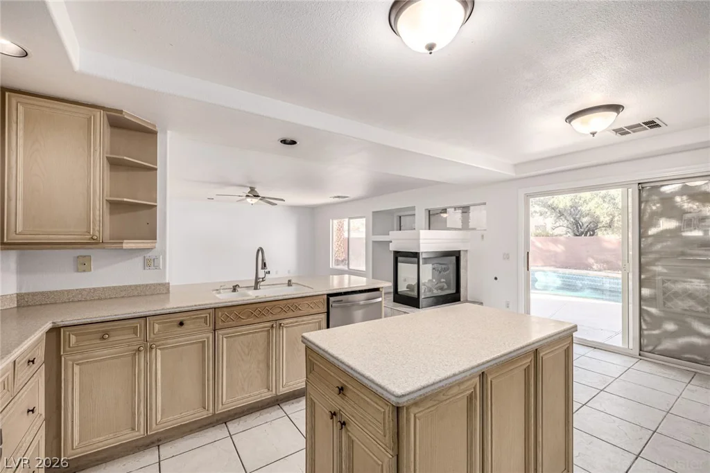 1066 Aspen Valley, Las Vegas, NV 89123