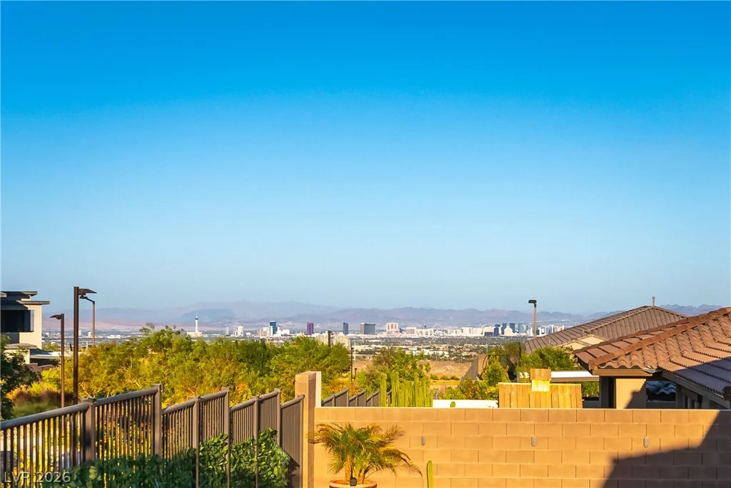 12060 Besito, Las Vegas, NV 89138