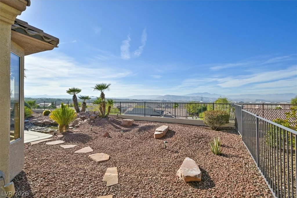 1677 Black Fox Canyon, Henderson, NV 89052
