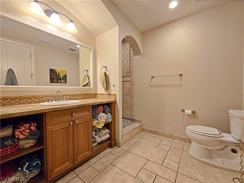25 Via Visione, Henderson, NV 89011