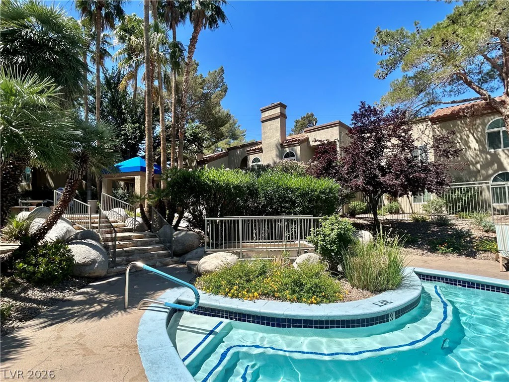 3145 Flamingo, Las Vegas, NV 89121