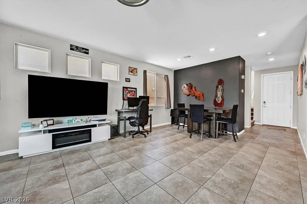 4312 Solitude Falls, North Las Vegas, NV 89084