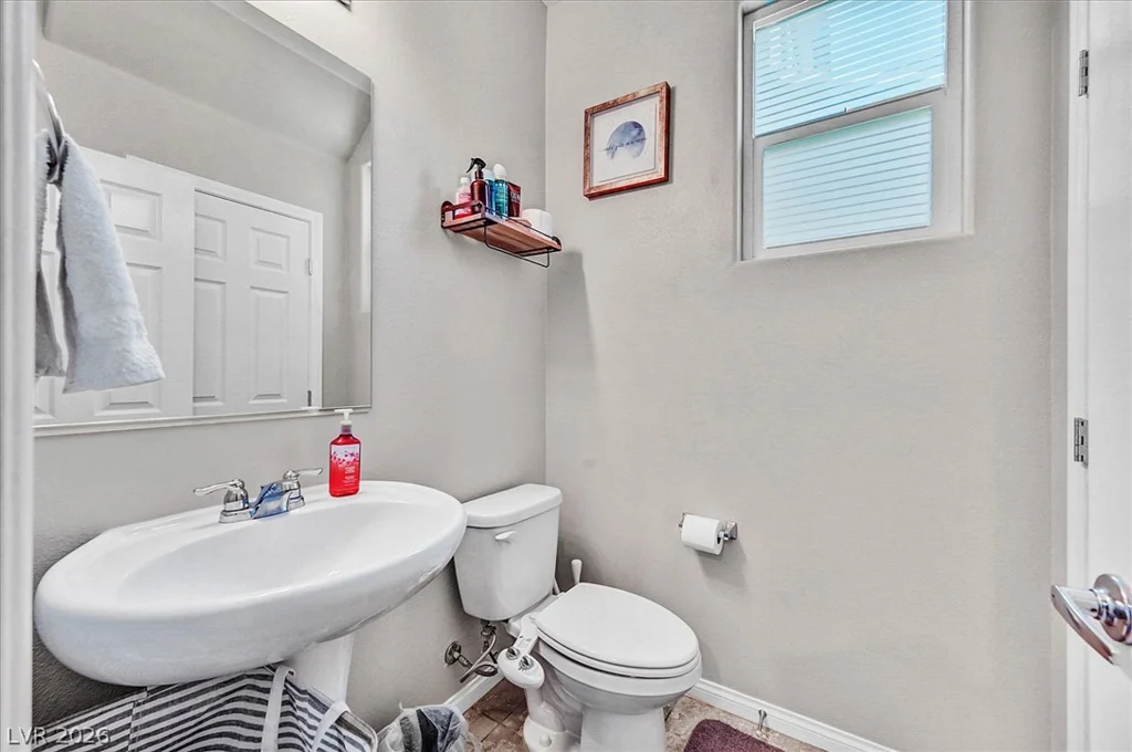4312 Solitude Falls, North Las Vegas, NV 89084